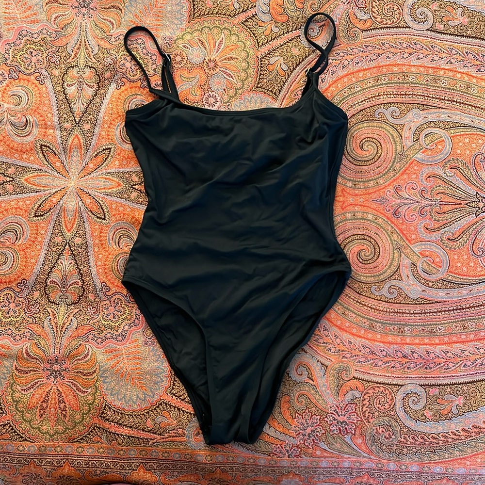 Andie Swim Laguna Black one piece XS